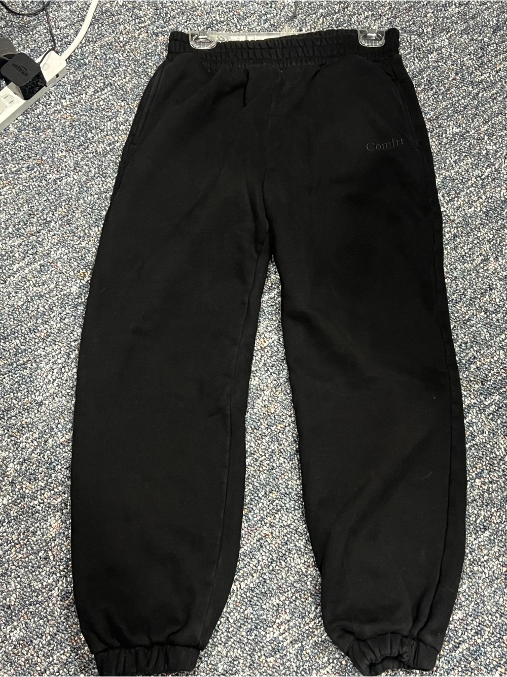 Women’s COMFRT black Joggers size Large